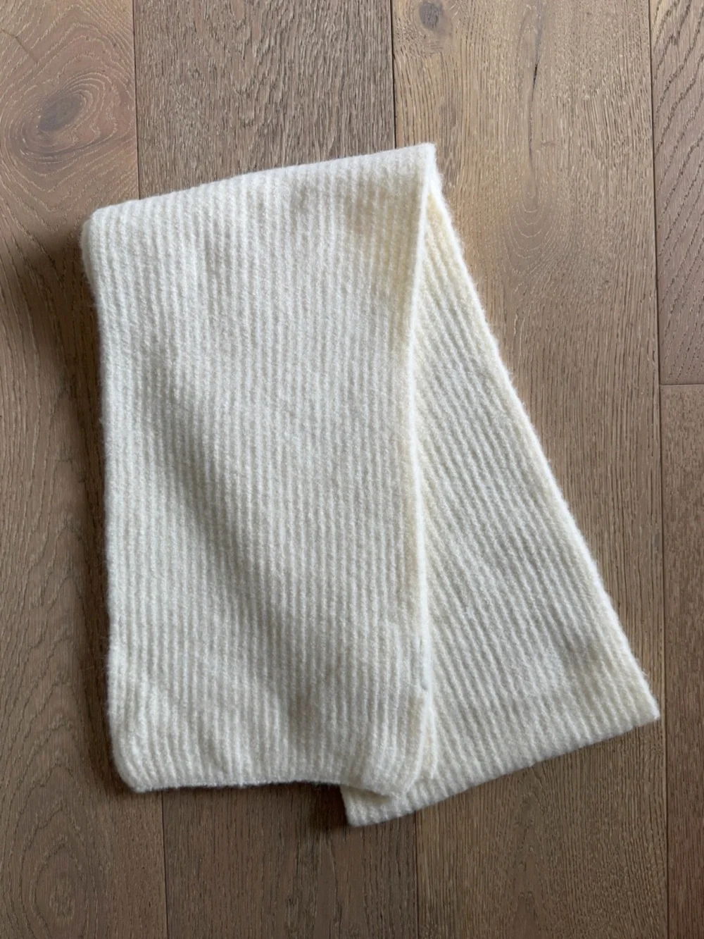 JCREW Ribbed Ivory scarf